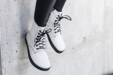 Breeze White