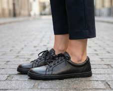 Classic Black