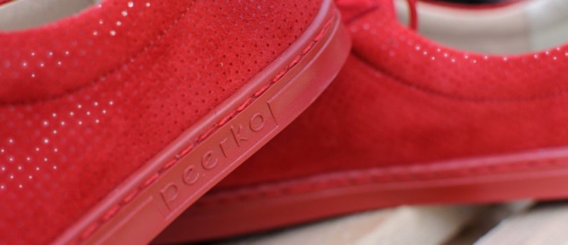 Classic Red - Velikost: 41